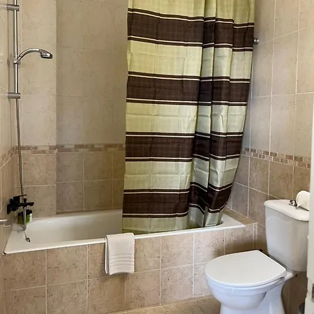 Eden Heights Sea View - By Noma Cyprus Apartamento Paphos