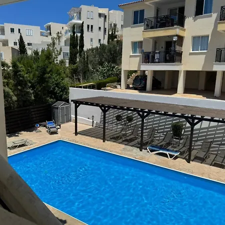 Eden Heights Sea View - By Noma Cyprus Apartamento